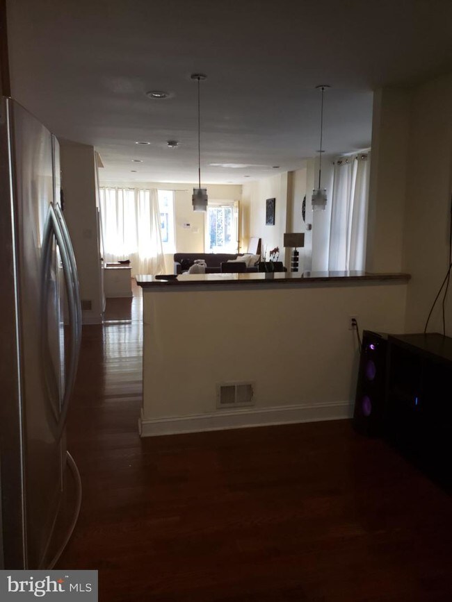 Foto del edificio - 7024 Torresdale Ave