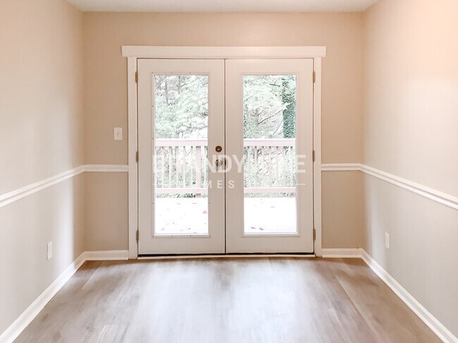 Foto del edificio - 2472 Westhill Ct NW