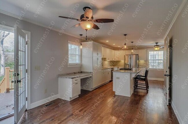 Foto del edificio - 4108 Aberdeen Rd