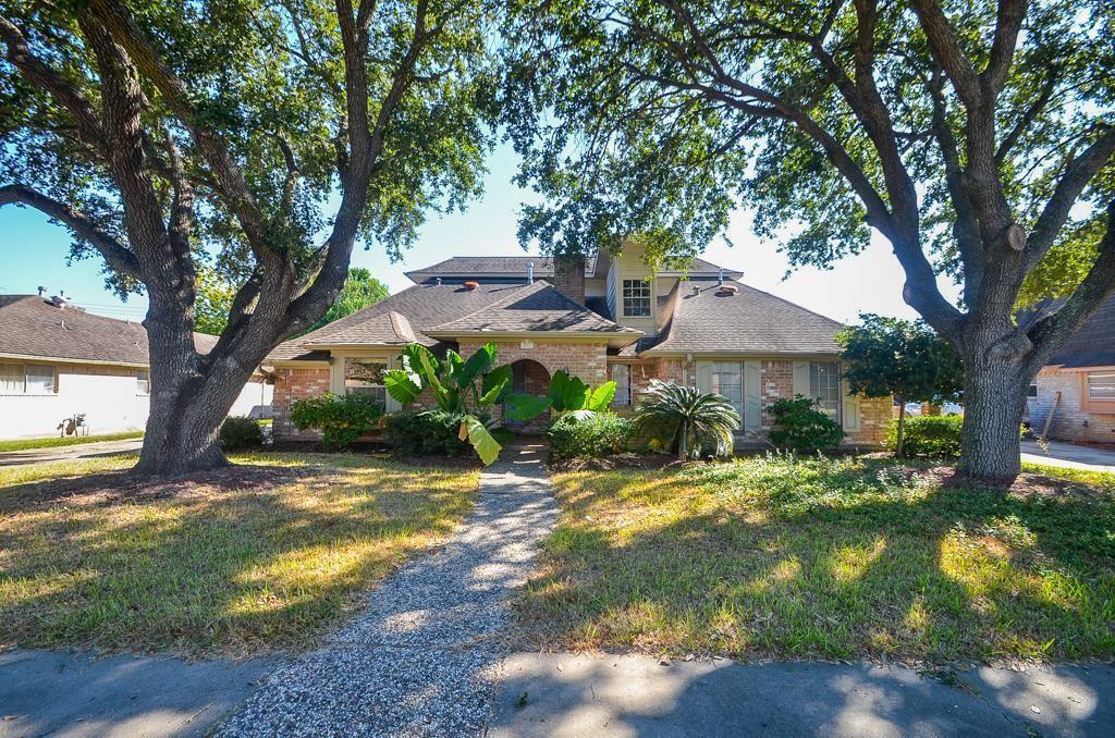 Primary Photo - 10711 Sandy Shoals Dr
