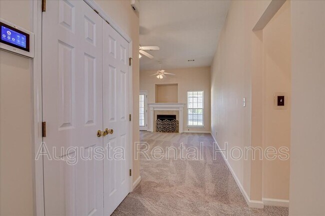 Building Photo - 1904 Long Creek Falls