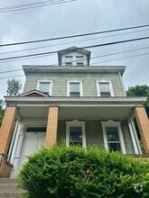 Building Photo - 1620 High St