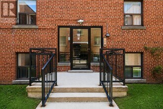 Building Photo - 1000 O'Connor Dr
