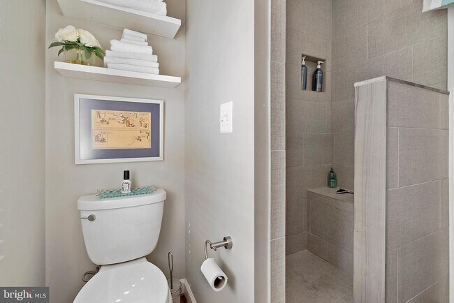 Foto del edificio - 112 S Fayette St