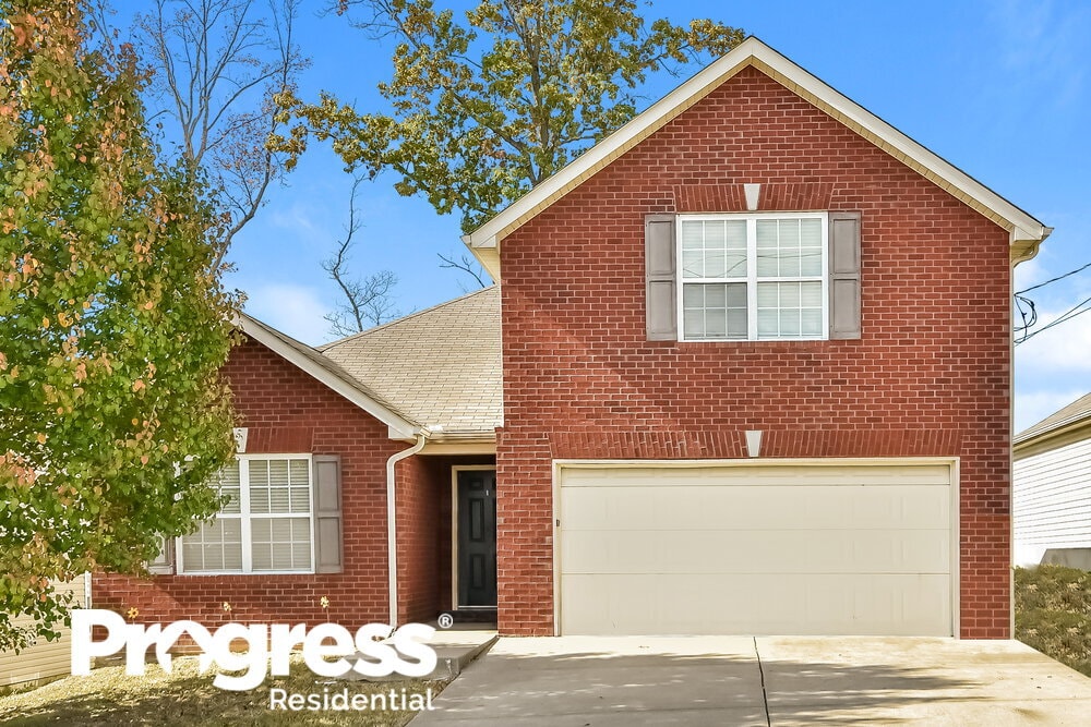 Primary Photo - 205 Quiet Ln