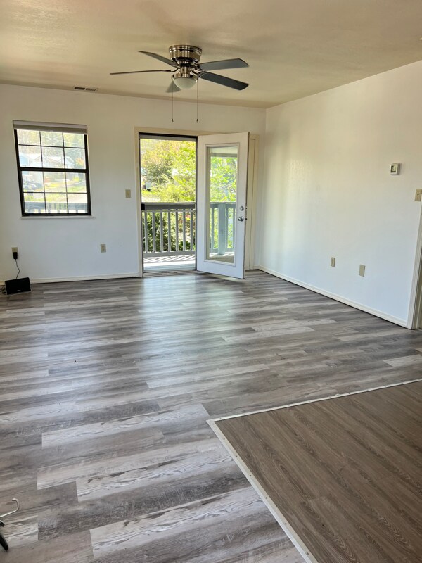 5346 East Pkwy, Cosby, TN 37722 Room for Rent in Cosby, TN