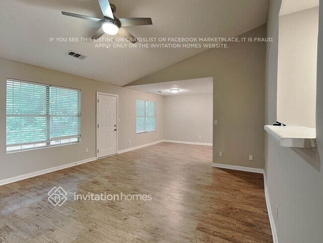 Foto del edificio - 6453 Alford Way