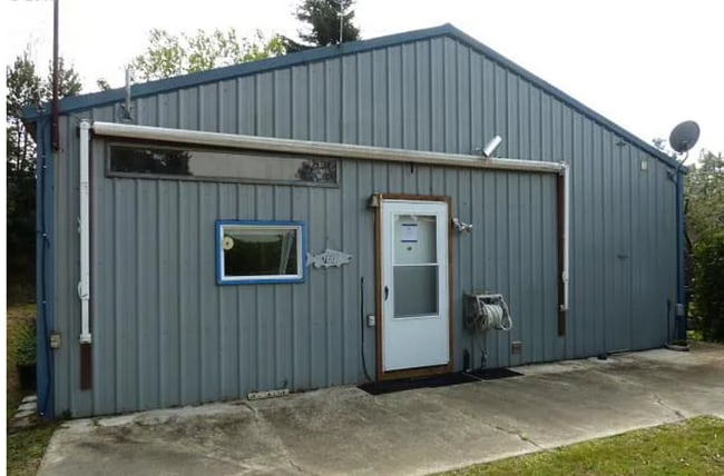 Building Photo - Outdoor Enthusiasts Dream Home in Lakeside!