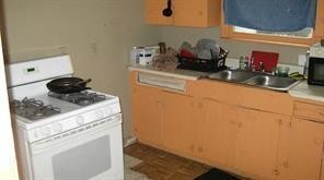 Building Photo - 414 Twin Oaks St