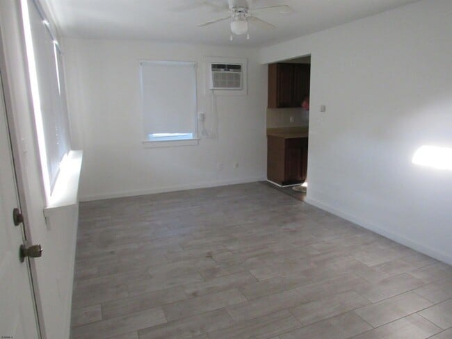 Foto del edificio - 6304 Quinn Ave