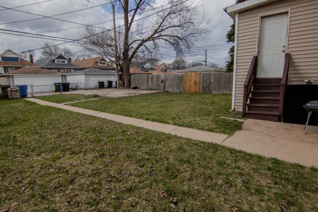 Building Photo - 3 bedroom in CRESCENT CITY IL 60928