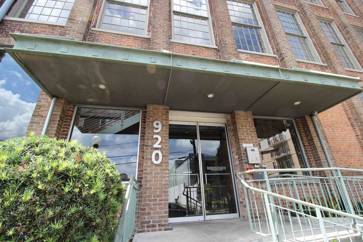 Foto principal - 920 Poeyfarre St