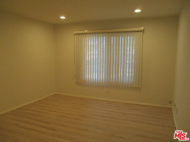 Foto del edificio - 3802 Dunford Ln