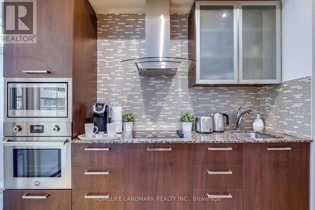 Building Photo - 14 York St