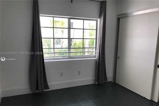 Foto del edificio - 1515 Euclid Ave