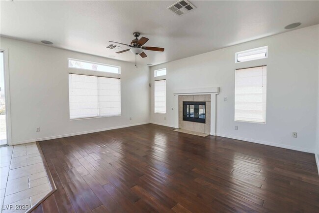 Building Photo - 1815 Baja Ln