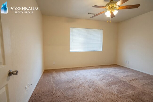 Foto del edificio - Charming 2-bedroom, 2-bath residence in the heart of Prescott Valley, AZ!