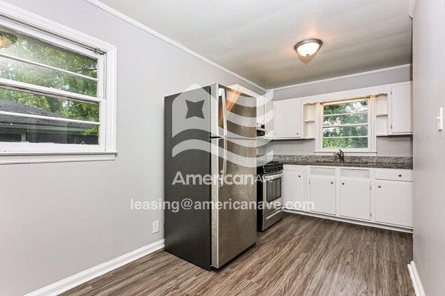 Building Photo - 1570 Engle Dr