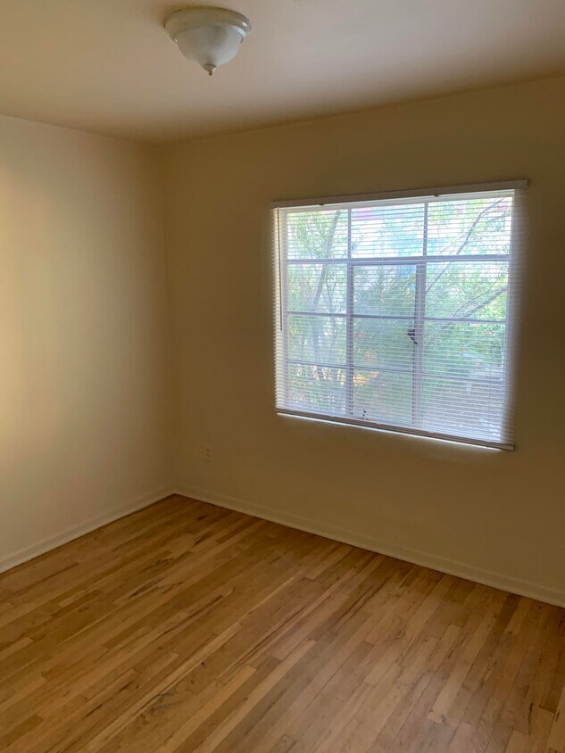 Foto principal - 401 14th St SW