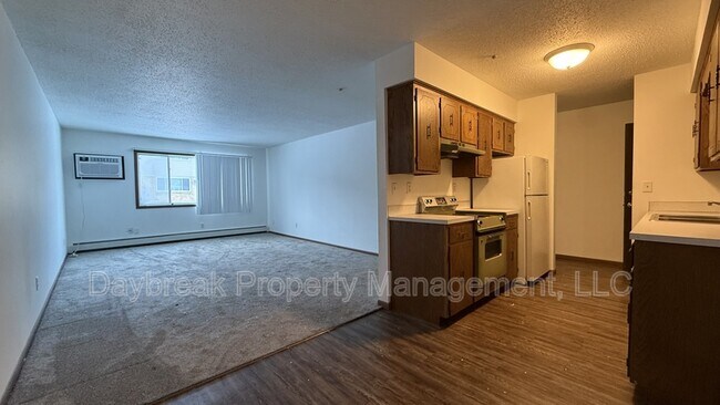 Foto del edificio - 3024-9 1/2 9 1/2 St N