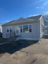 Building Photo - 1811 W 13th St