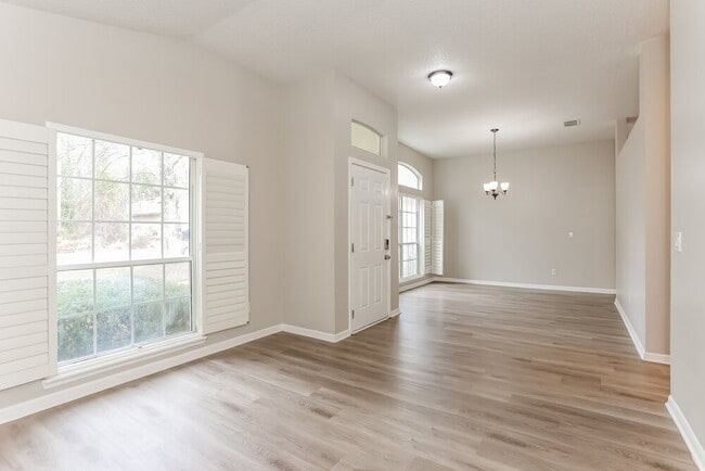 Foto del edificio - 923 Mystic Harbor Dr