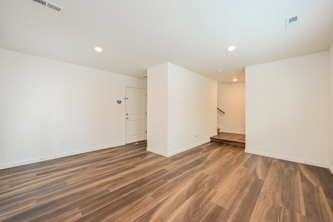 Foto del edificio - 18607 E 47th Pl