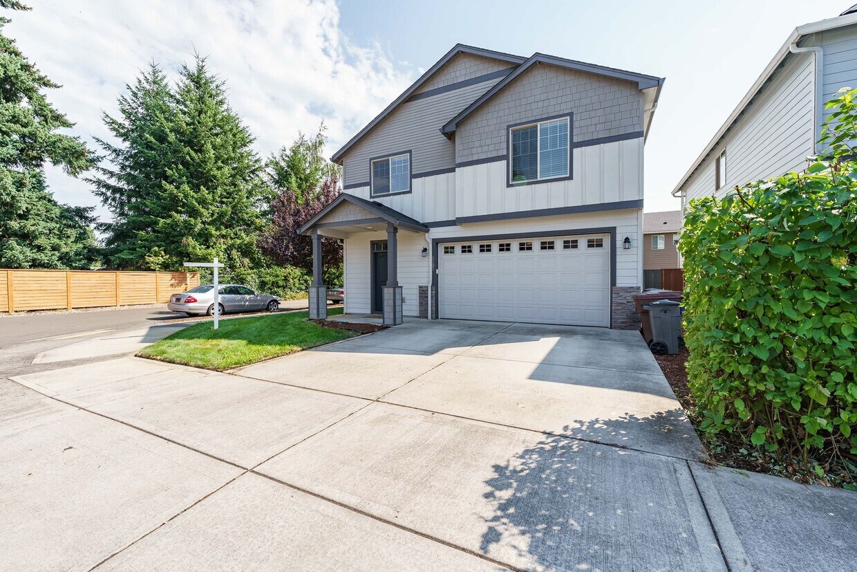 $500 Move In Special 3 Bedroom 2.5 Bath -... - $500 Move In Special  3 Bedroom 2.5 Bath -...