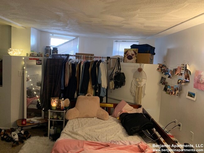 Building Photo - 22 St Cyprians Pl