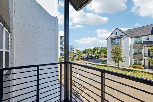 Foto del edificio - 3304 Norris St