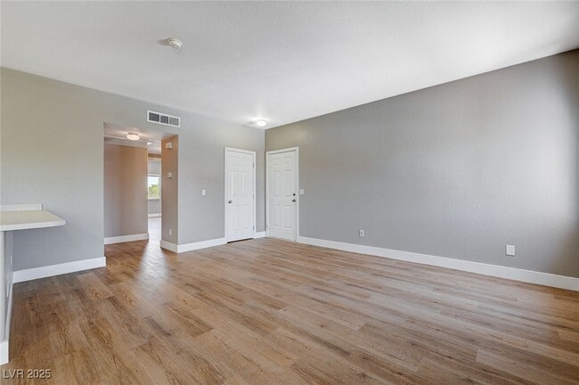 Foto del edificio - 855 N Stephanie St