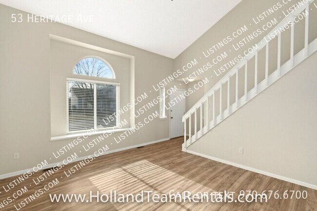 Foto del edificio - 53 Heritage Ave