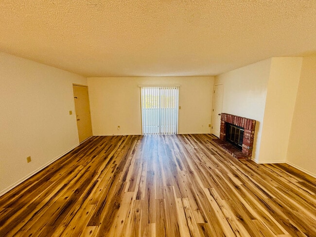 Foto del edificio - 42755 40th St W