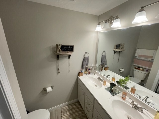 Building Photo - 5461 Geyser Blvd