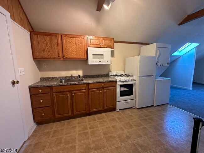 Foto del edificio - 134 S Euclid Ave