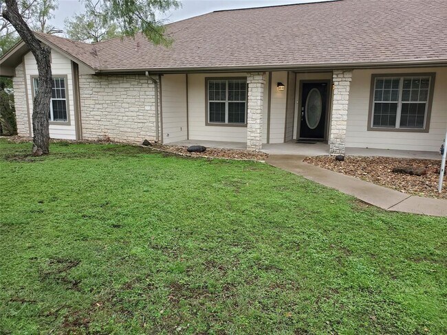 Building Photo - 2920 Candace Cir
