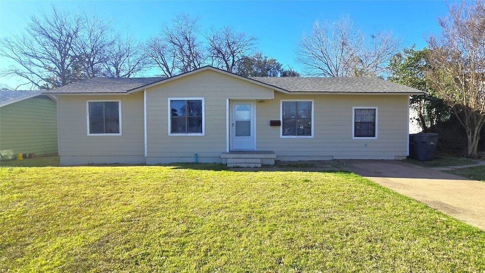 Photo - 12121 Hoblitzelle Drive Unit