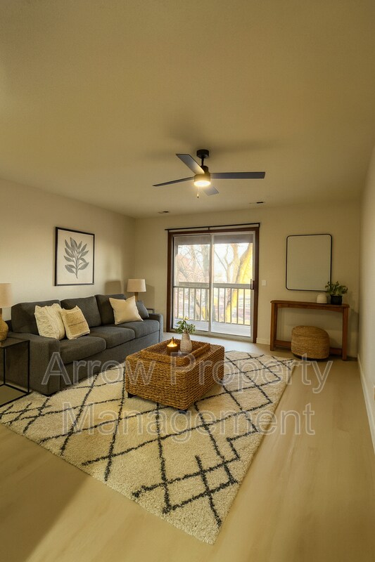 Foto del edificio - 515 W Saunders Ave