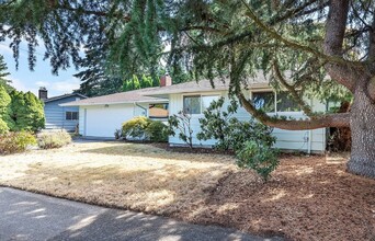 Building Photo - 804 SE 168th Ave