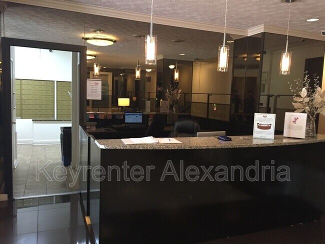 Foto del edificio - 1111 Arlington Blvd