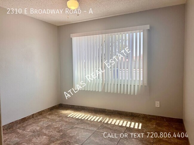 Building Photo - MOVE IN SPECIAL*** ONE MONTH FREE RENT! - ...