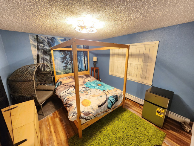 Foto del edificio - 3314 Hiland Dr