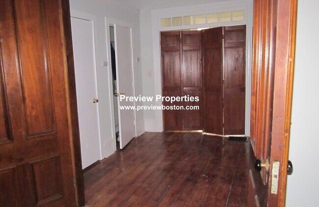 Foto del edificio - 94 Mount Pleasant Ave