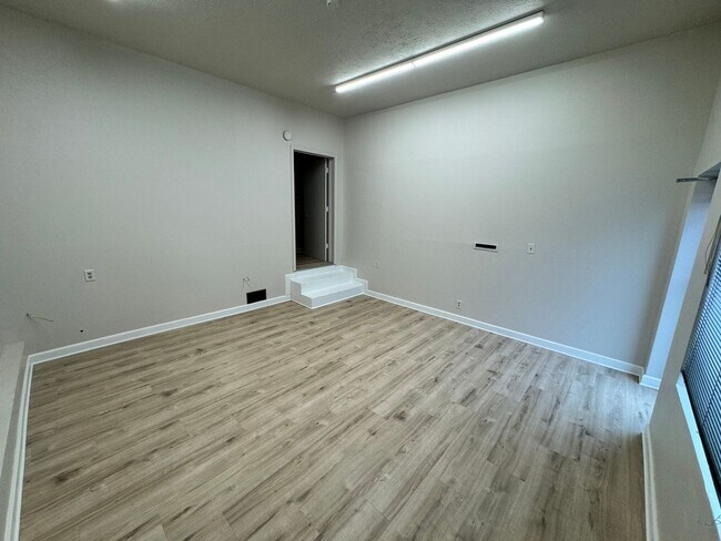 Foto del edificio - 2725 S 4th St