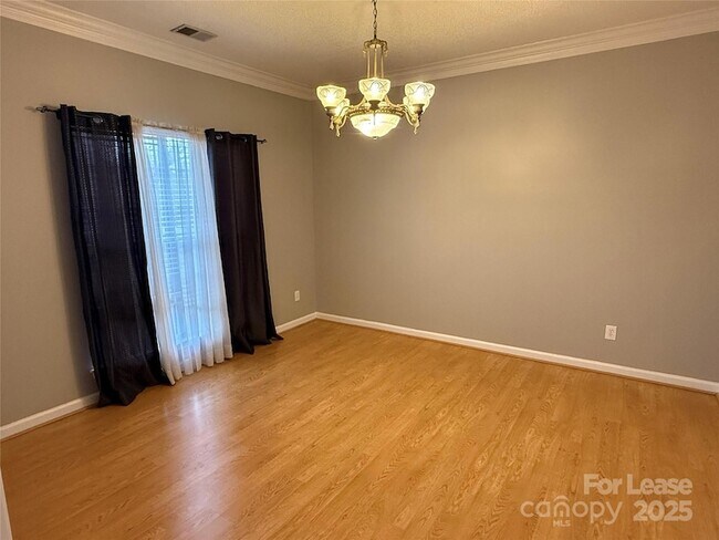 Foto del edificio - 17115 Grenache Ct