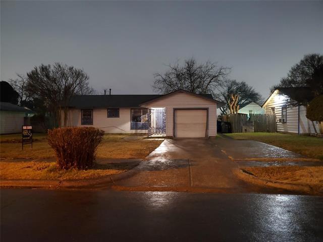 Building Photo - 8336 Bunche Dr