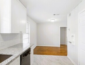 Building Photo - 7406 Janak Dr