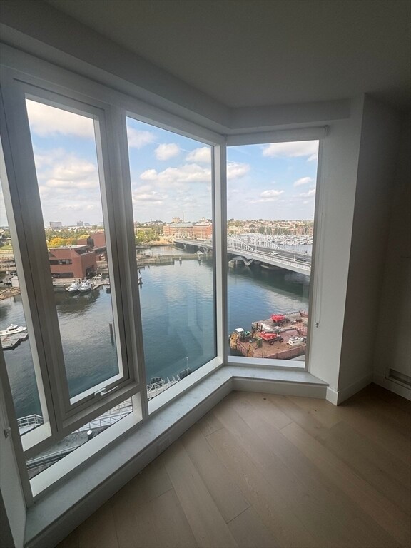 Foto del edificio - 100 Lovejoy Wharf