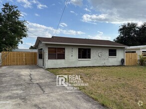 Building Photo - 3510 W McElroy Ave