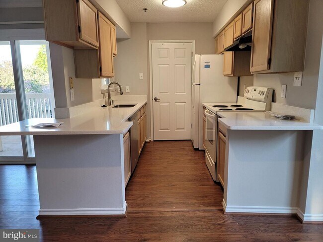 Foto del edificio - 1524 Lincoln Way